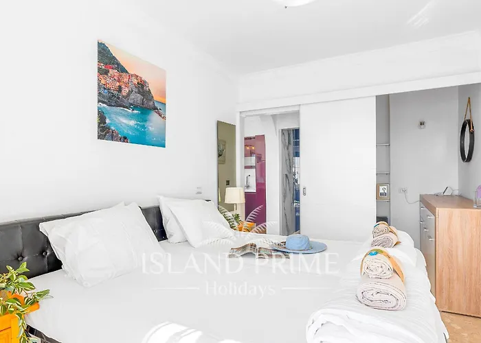 Stunning Marina & Sea Views Relax In Amarilla Golf Lbr638